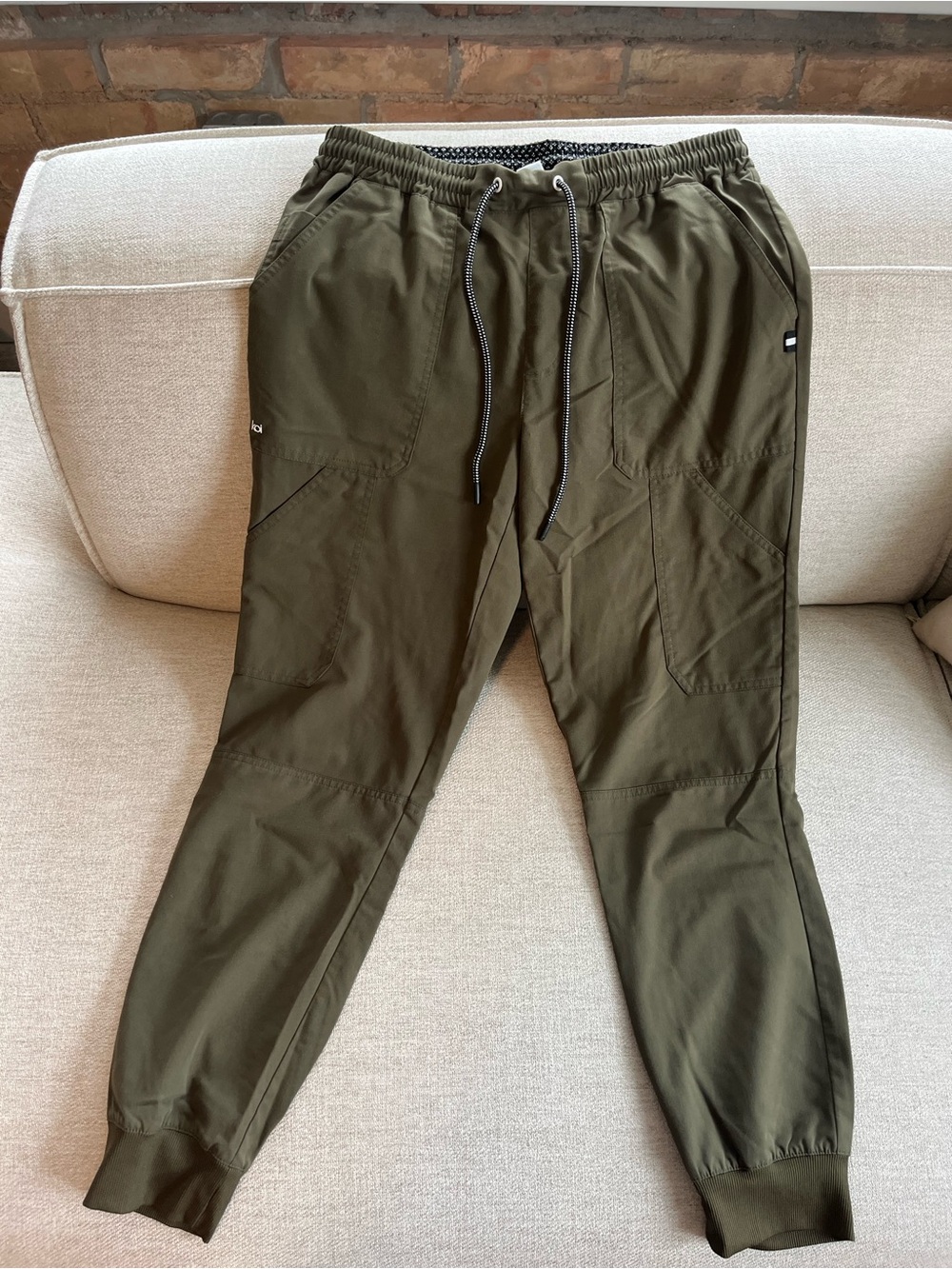 Koi Women’s Jogger Scrub Pants in Olive Green